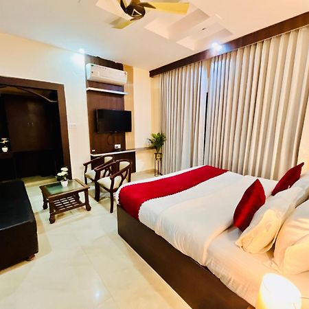 Beetal Guest House Srīnagar エクステリア 写真